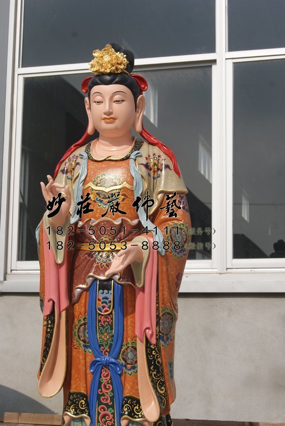 日宮天子側面實(shí)拍圖